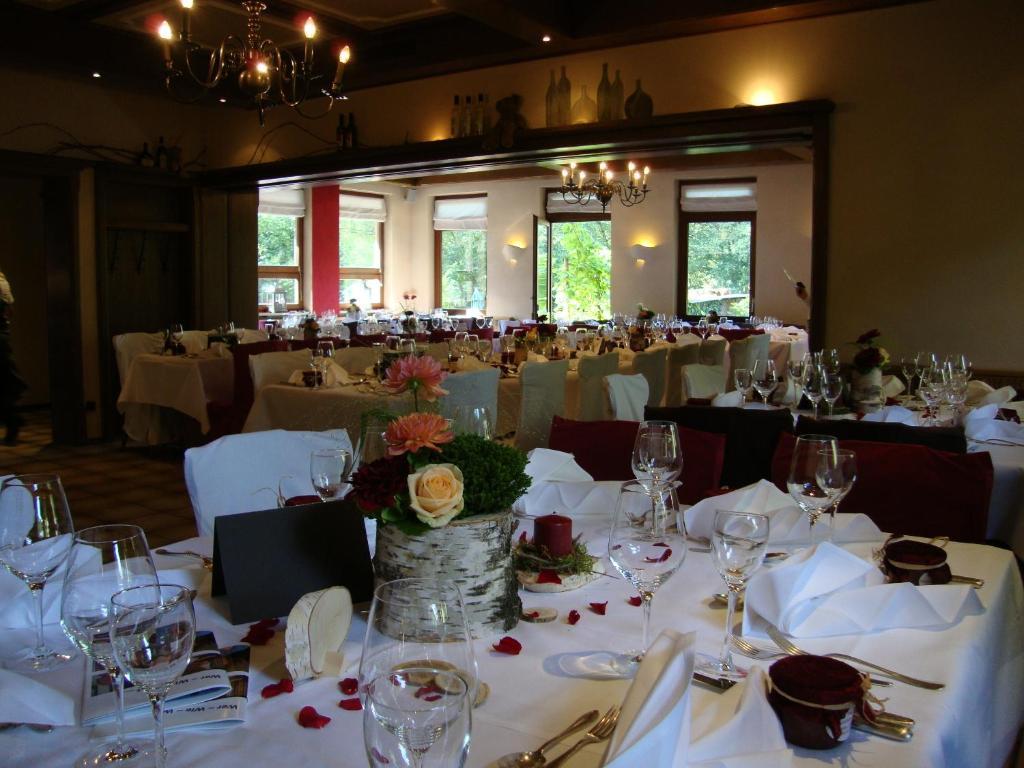 Hotel Restaurant Paradeismuehle Klingenberg am Main Ngoại thất bức ảnh